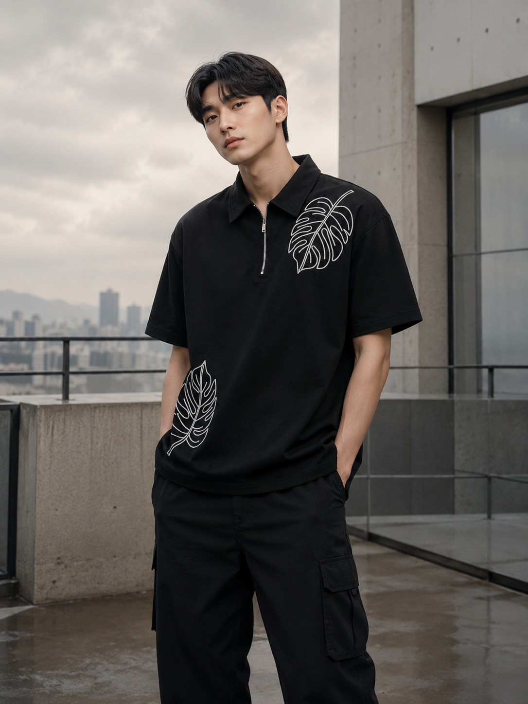 Men's Leaf Oversized Polo 🖤